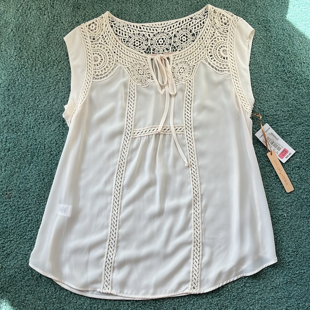 Gibson Latimer Cream Cap Sleeve Tie Front Blouse